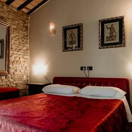 Convento Di San Martino In Crocicchio אורבינו